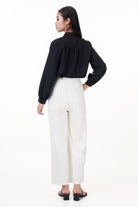 Emmi Pussy Bow Blouse in Black