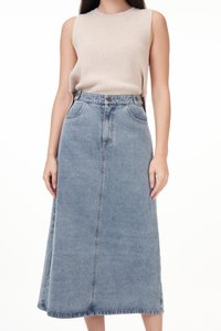 Korrine Denim Straight Skirt in Light Wash