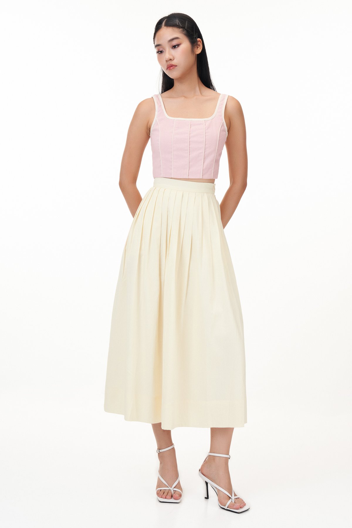 Khlole Contrast Trim Top