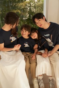 TCL X Kimberly Chan I'm Lucky Fortune Cat Tee (Kids) in Navy