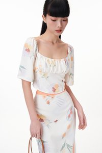 Kadi Flutter Sleeve Top