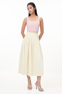 Khlole Contrast Trim Top