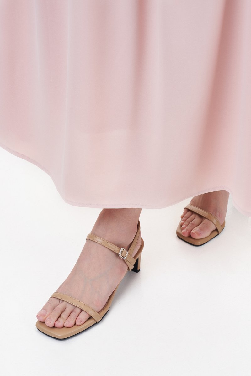 Jemillie Strap High Heel Sandals (5cm)
