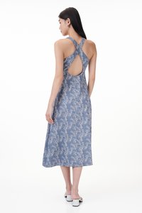 Jardin Jacquard Midi Dress in Blue