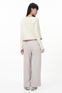 Ravis Knit Cardigan Top