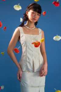 Shelly Top