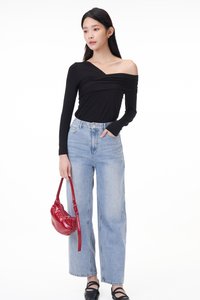 Saison Ruched Sleeved Top