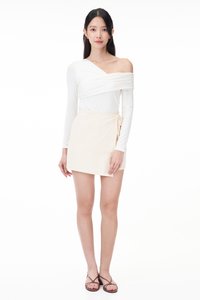 Saison Ruched Sleeved Top