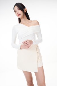 Saison Ruched Sleeved Top