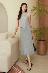 Zoe Scallop Trim Knit Skirt
