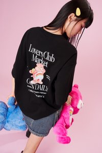 Lovers Club Market Oversized Tee