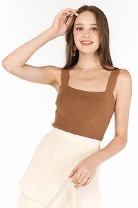 Brea Knitted Top in Coffee