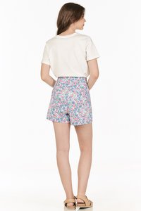 Endria Floral Shorts in Lilac