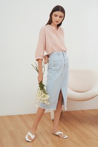 Carlos Buttoned Top in Pink