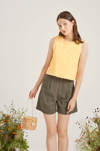 Frankie Linen Shorts in Olive
