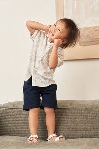 Kids' Oliver Mandarin Collar Shirt in Island Stories Blue Print