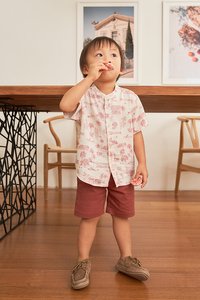 Kids' Oliver Mandarin Collar Shirt in Island Stories Pink Print