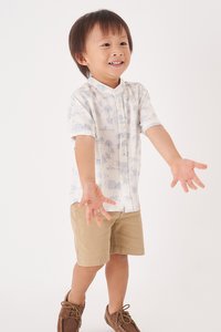 Kids' Oliver Mandarin Collar Shirt in Island Stories Blue Print