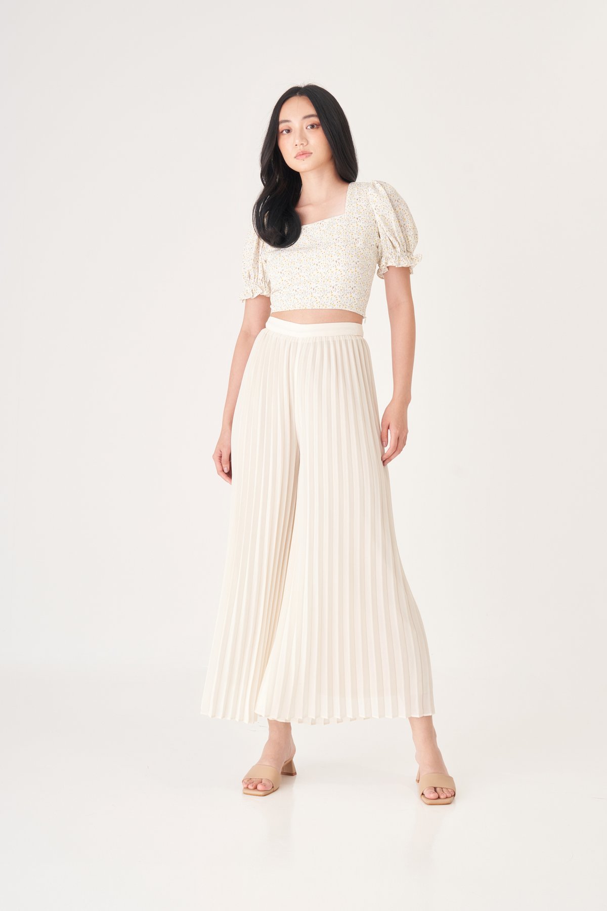 Judie Pleated Pants | The Closet Lover