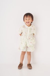 Kids' Oliver Mandarin Collar Shirt in Whimsical Garden White Print