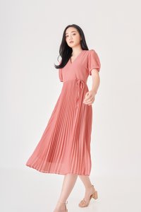 Hailey Pleated Midi Dress in Pink