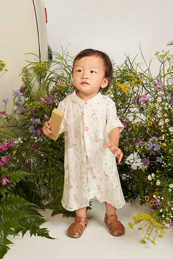 Kids' Jaime Mandarin Collar Romper in Whimsical Garden White Print